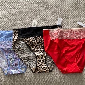 Soma (Lot of 3) Vanishing Edge Panties